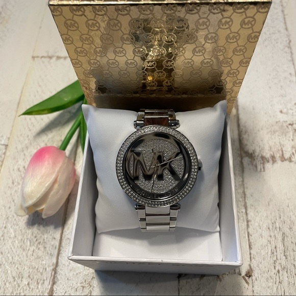 🛑SOLD🛑Michael Kors Ladies Watch - Picture 1 of 7